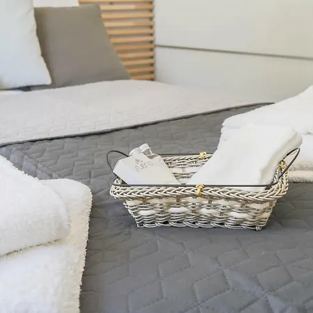 Sweet Dreams Apartament Z Ogrodem * Poznan